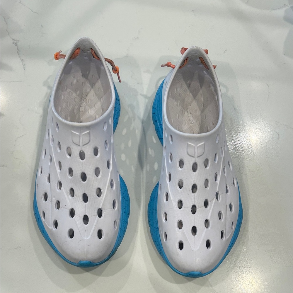 Kane Footwear Revive Shoes Men 9 Women 11